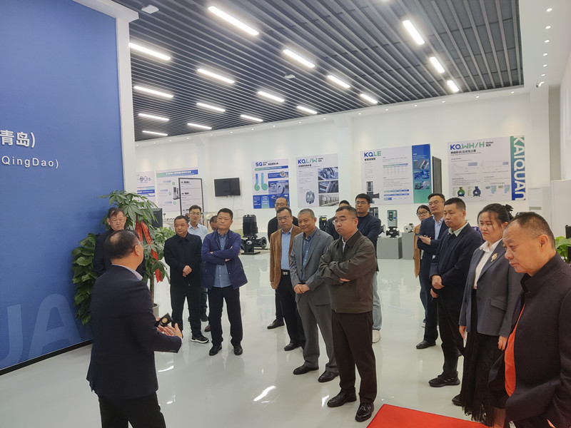 青岛市暖通空调商会组织参观凯泉水泵智慧展馆并开展政